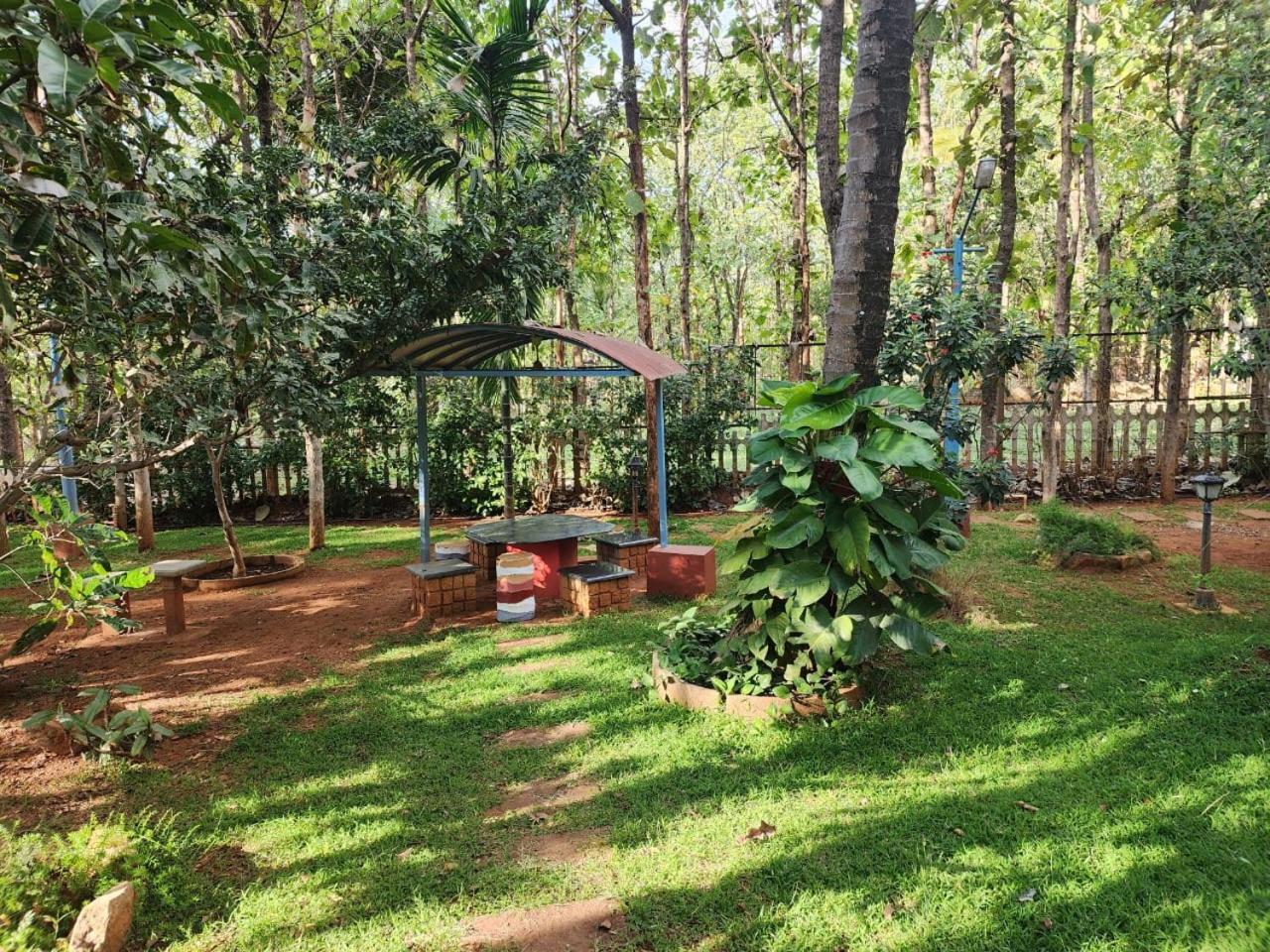 Golden Castle Villa Mysore Exterior photo